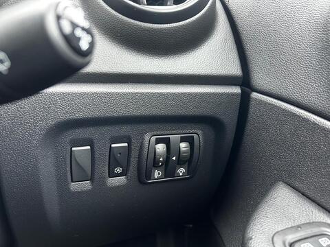 0.9 TCe ENERGY Dynamique S Nav SUV 5dr Petrol Manual Euro 6 (s/s) (90 ps)