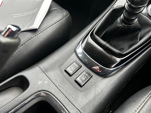 1.2 DIG-T Tekna Hatchback 5dr Petrol Manual Euro 6 (s/s) (115 ps)