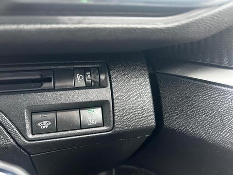 1.2 PureTech Active SUV 5dr Petrol Manual Euro 6 (s/s) (130 ps)