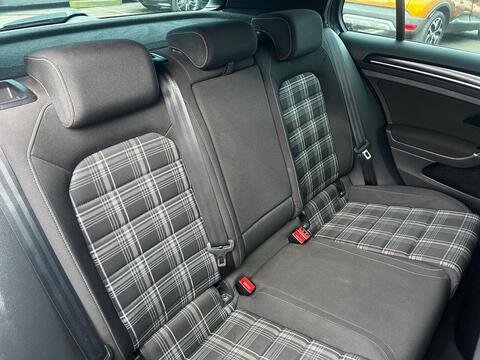 2.0 TDI BlueMotion Tech GTD Hatchback 5dr Diesel Manual Euro 6 (s/s) (184 ps)