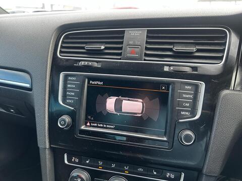 2.0 TDI BlueMotion Tech GTD Hatchback 5dr Diesel Manual Euro 6 (s/s) (184 ps)