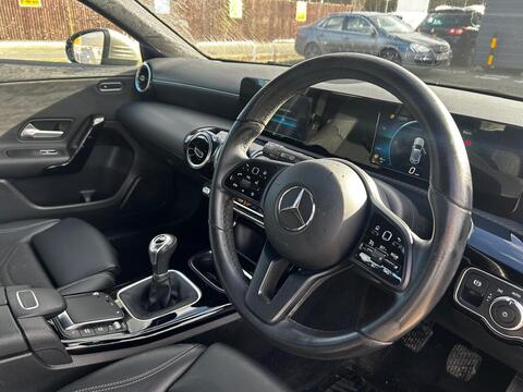 1.5 A180d SE Hatchback 5dr Diesel Manual Euro 6 (s/s) (116 ps)