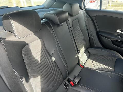 1.5 A180d SE Hatchback 5dr Diesel Manual Euro 6 (s/s) (116 ps)