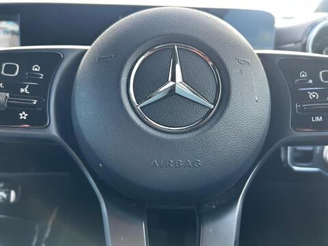 1.5 A180d SE Hatchback 5dr Diesel Manual Euro 6 (s/s) (116 ps)