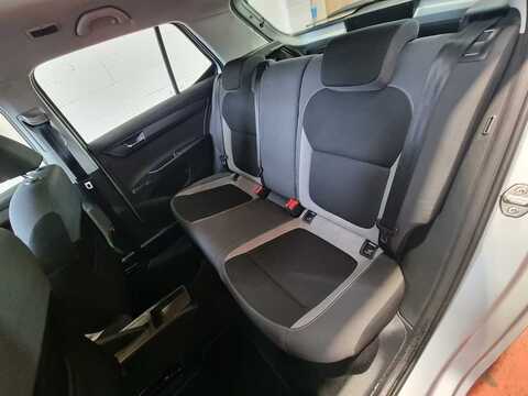 1.2 TSI SE Hatchback 5dr Petrol Manual Euro 6 (s/s) (90 ps)