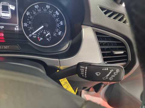 1.2 TSI SE Hatchback 5dr Petrol Manual Euro 6 (s/s) (90 ps)