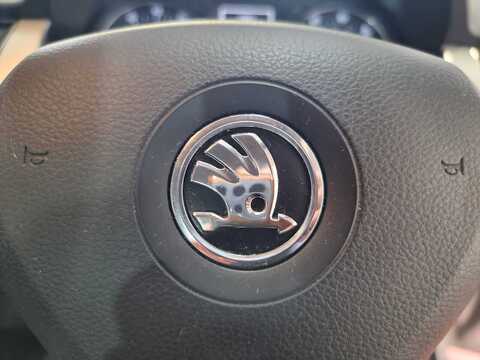 1.2 TSI SE Hatchback 5dr Petrol Manual Euro 6 (s/s) (90 ps)