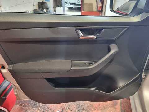 1.2 TSI SE Hatchback 5dr Petrol Manual Euro 6 (s/s) (90 ps)