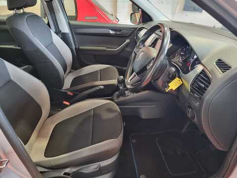 1.2 TSI SE Hatchback 5dr Petrol Manual Euro 6 (s/s) (90 ps)