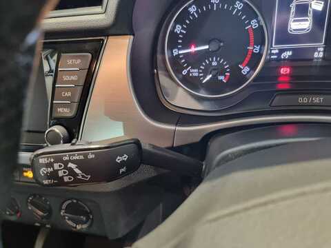 1.2 TSI SE Hatchback 5dr Petrol Manual Euro 6 (s/s) (90 ps)