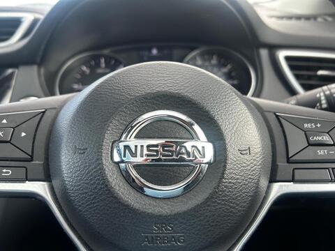 dCi N-Connecta Glass Roof Pack 1.5 5dr SUV Manual Diesel