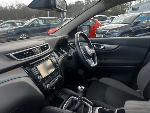 dCi N-Connecta Glass Roof Pack 1.5 5dr SUV Manual Diesel