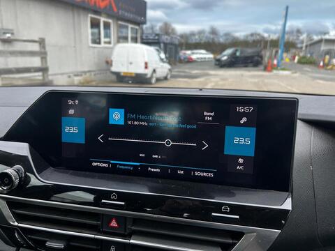 1.2 PureTech Sense Plus Hatchback 5dr Petrol Manual Euro 6 (s/s) (130 ps)