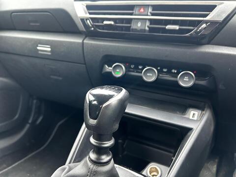 1.2 PureTech Sense Plus Hatchback 5dr Petrol Manual Euro 6 (s/s) (130 ps)