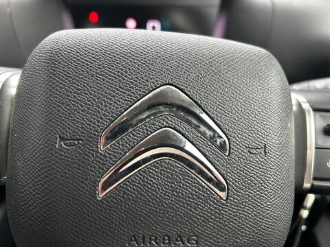 1.2 PureTech Sense Plus Hatchback 5dr Petrol Manual Euro 6 (s/s) (130 ps)