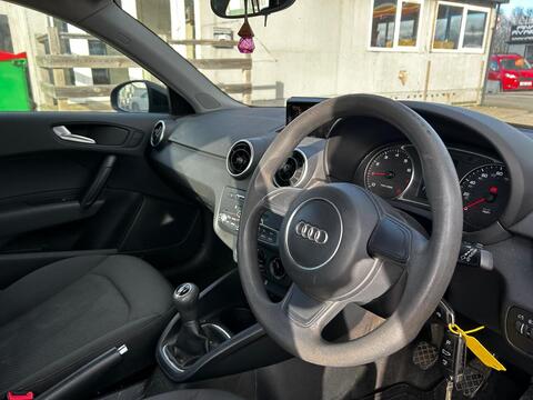 1.0 TFSI SE Sportback 5dr Petrol Manual Euro 6 (s/s) (95 ps)