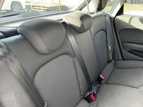1.0 TFSI SE Sportback 5dr Petrol Manual Euro 6 (s/s) (95 ps)