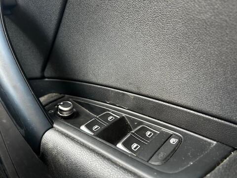 1.0 TFSI SE Sportback 5dr Petrol Manual Euro 6 (s/s) (95 ps)