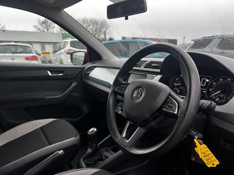 1.2 TSI SE Hatchback 5dr Petrol Manual Euro 6 (s/s) (90 ps)