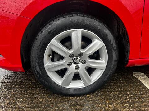 1.2 TSI SE Hatchback 5dr Petrol Manual Euro 6 (s/s) (90 ps)