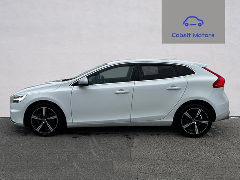 2.0 D2 R-Design Nav Plus Hatchback 5dr Diesel Manual Euro 6 (s/s) (120 ps)
