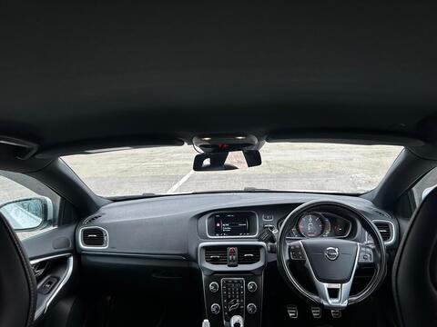 2.0 D2 R-Design Nav Plus Hatchback 5dr Diesel Manual Euro 6 (s/s) (120 ps)