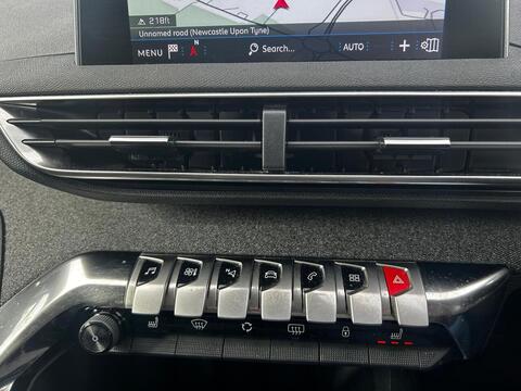 1.2 PureTech Allure SUV 5dr Petrol Manual Euro 6 (s/s) (130 ps)
