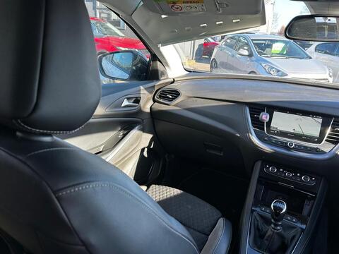 1.2 Turbo SRi Nav SUV 5dr Petrol Manual Euro 6 (s/s) (130 ps)