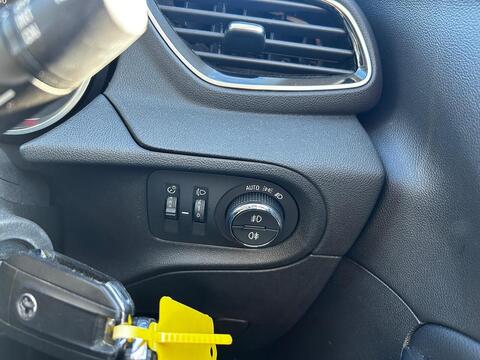 1.2 Turbo SRi Nav SUV 5dr Petrol Manual Euro 6 (s/s) (130 ps)