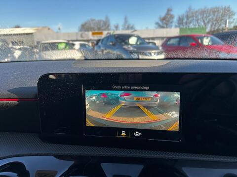 2.0 A200d AMG Line Hatchback 5dr Diesel 8G-DCT Euro 6 (s/s) (150 ps)