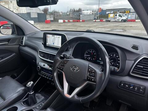 1.6 GDi Premium SUV 5dr Petrol Manual Euro 6 (s/s) (132 ps)