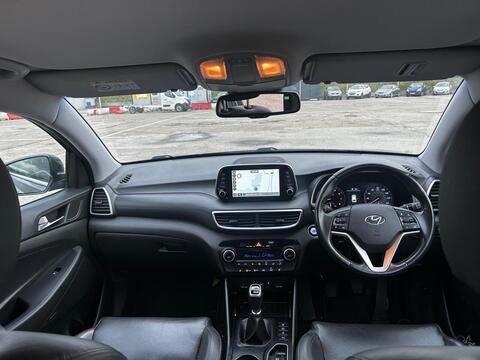 1.6 GDi Premium SUV 5dr Petrol Manual Euro 6 (s/s) (132 ps)