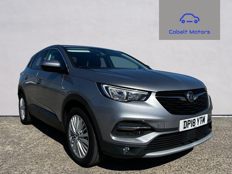 Vauxhall 1.2 Turbo Sport Nav SUV 5dr Petrol Manual Euro 6 (s/s) (130 ps)