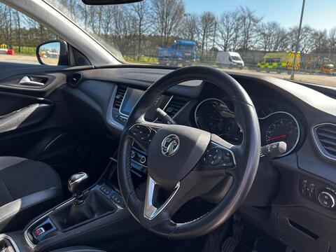 1.2 Turbo Sport Nav SUV 5dr Petrol Manual Euro 6 (s/s) (130 ps)