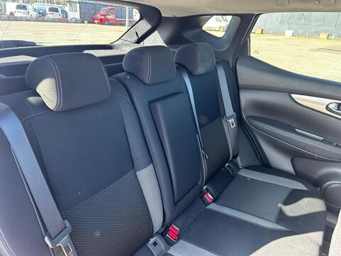 dCi N-Connecta Glass Roof Pack 1.5 5dr SUV Manual Diesel