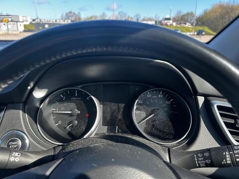 dCi N-Connecta Glass Roof Pack 1.5 5dr SUV Manual Diesel