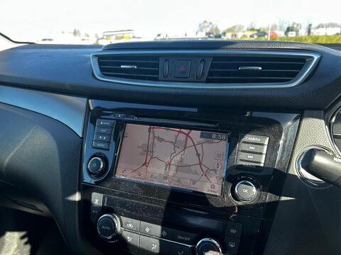 dCi N-Connecta Glass Roof Pack 1.5 5dr SUV Manual Diesel