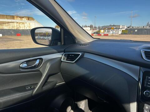 dCi N-Connecta Glass Roof Pack 1.5 5dr SUV Manual Diesel