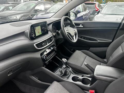 1.6 GDi SE Nav SUV 5dr Petrol Manual Euro 6 (s/s) (132 ps)