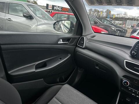 1.6 GDi SE Nav SUV 5dr Petrol Manual Euro 6 (s/s) (132 ps)