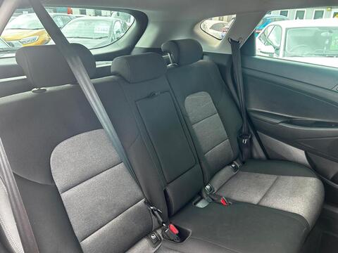 1.6 GDi SE Nav SUV 5dr Petrol Manual Euro 6 (s/s) (132 ps)