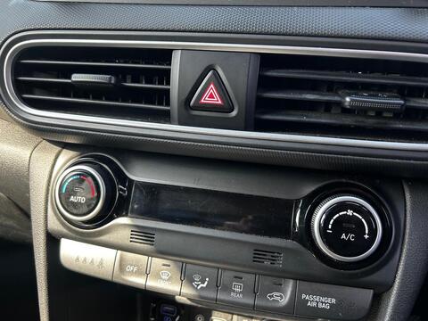 1.0 T-GDi Premium SUV 5dr Petrol Manual Euro 6 (s/s) (120 ps)