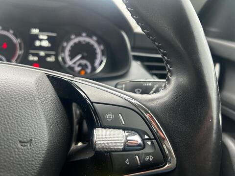 1.5 TSI SE Hatchback 5dr Petrol Manual Euro 6 (s/s) (150 ps)