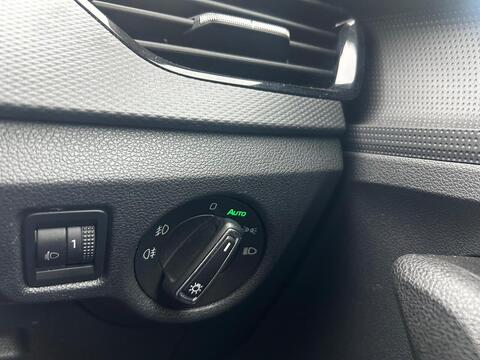 1.5 TSI SE Hatchback 5dr Petrol Manual Euro 6 (s/s) (150 ps)