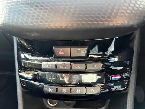 1.2 PureTech Allure Premium SUV 5dr Petrol Manual Euro 6 (s/s) (110 ps)