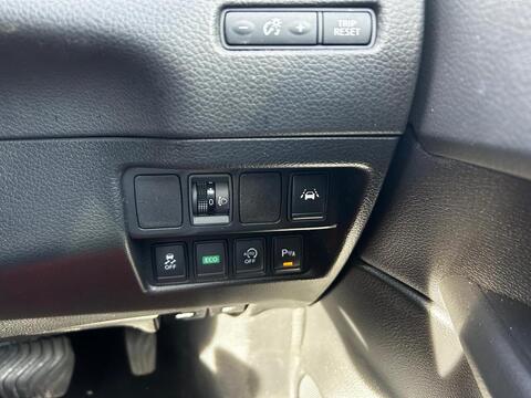 dCi N-Connecta Glass Roof Pack 1.6 5dr SUV Automatic Diesel