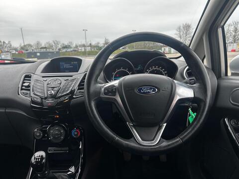 1.0T EcoBoost Zetec Hatchback 5dr Petrol Manual Euro 6 (s/s) (100 ps)