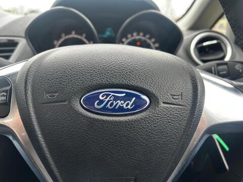1.0T EcoBoost Zetec Hatchback 5dr Petrol Manual Euro 6 (s/s) (100 ps)