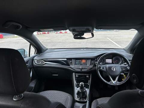1.4i Turbo SRi Hatchback 5dr Petrol Manual Euro 6 (150 ps)