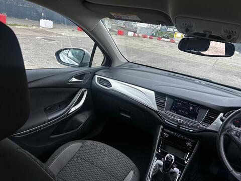 1.2 Turbo SRi Hatchback 5dr Petrol Manual Euro 6 (s/s) (145 ps)